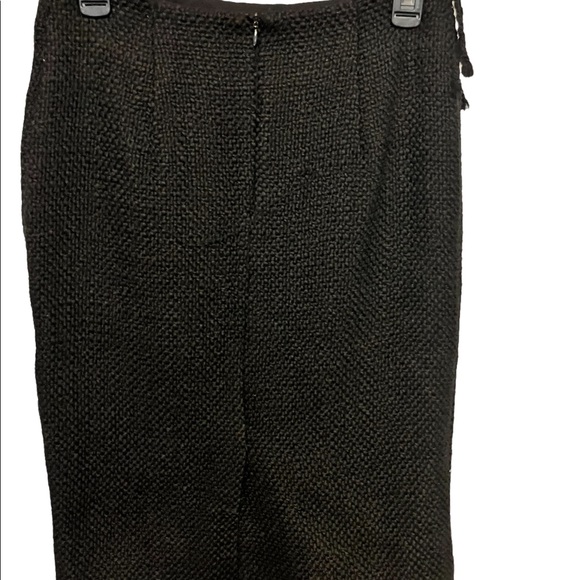 Waverly grey Liberant black fringe
wool skirt size 4 - Picture 4 of 7